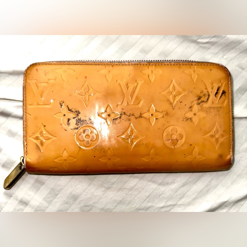 Louis Vuitton Yellow Vernis Zippy Long Wallet